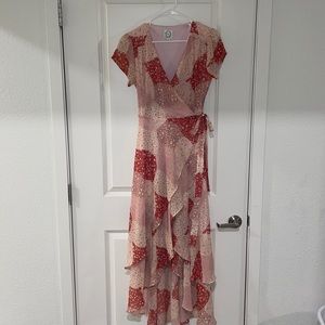 Short sleeve, floral dress.